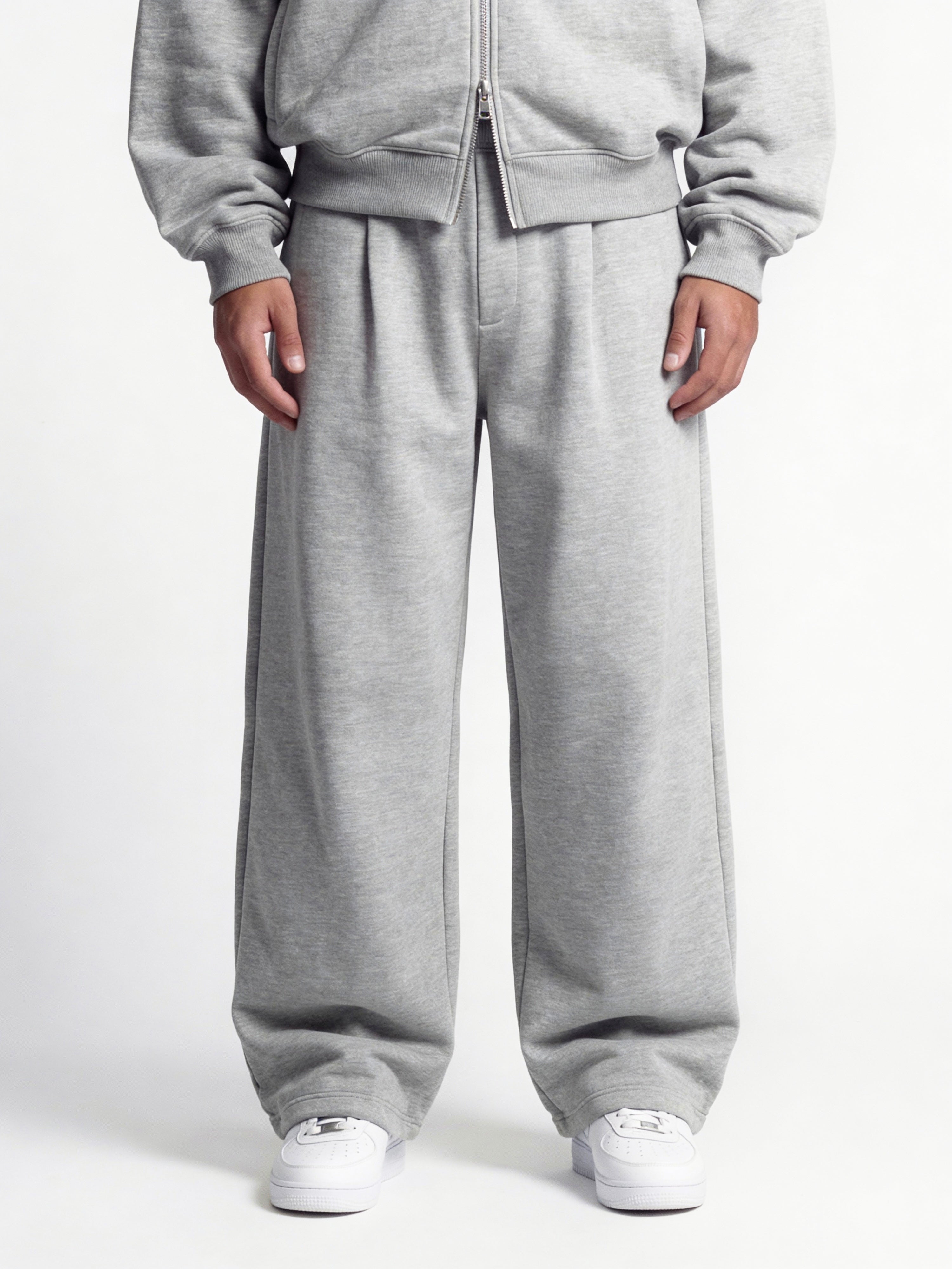 Oversized pleated pants