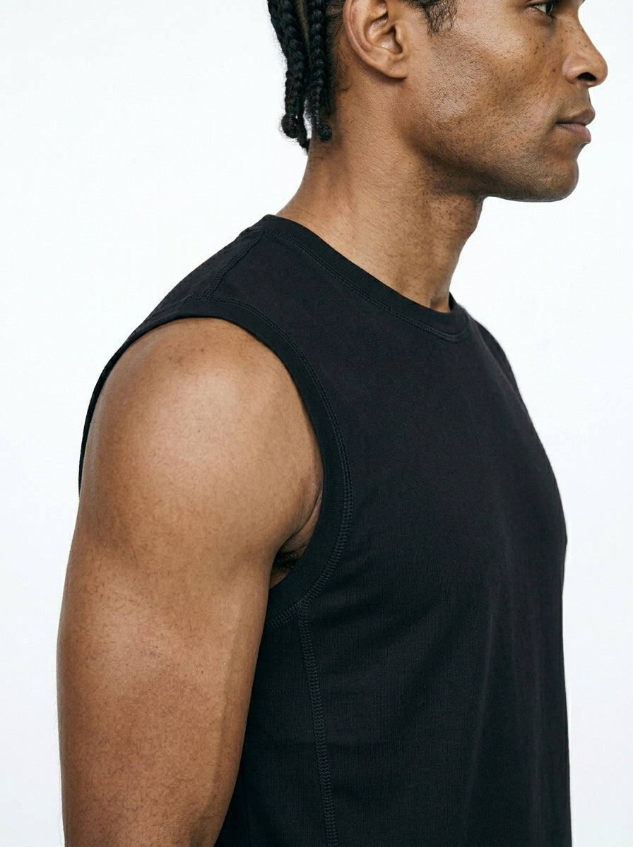 SLEEVELESS T-SHIRT